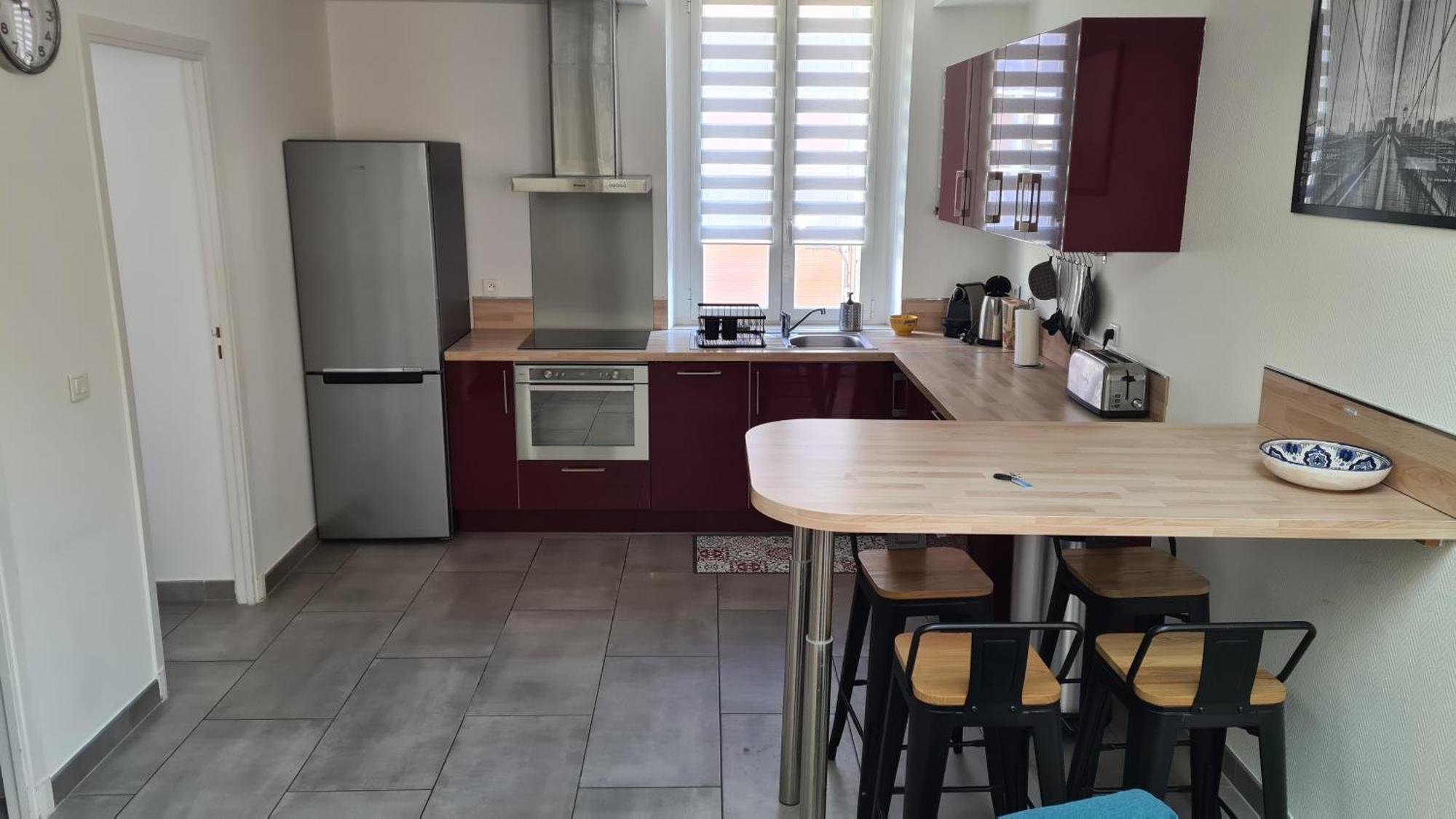 Ladore, 2 Dans Maison, 55m2, 100m Des Plages, Parking